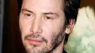 KEANU REEVES SE PREGATESTE SA DEVINA TATIC?