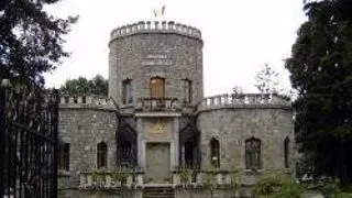 INTALNIRE DE WEEKEND: EXCURSIE IN DOI LA CASTELUL IULIA HASDEU DIN CAMPINA
