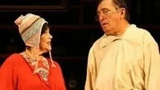 TEATRUL NATIONAL I.L. CARAGIALE PREZINTA ''UN POEM RIDICOL''
