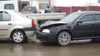 TINERII VOR PLATI CEA MAI SCUMPA RCA IN 2009