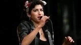 AMY WINEHOUSE: NU MAI AM NEVOIE DE DROGURI