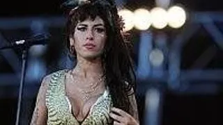 AMY WINEHOUSE, EROINA