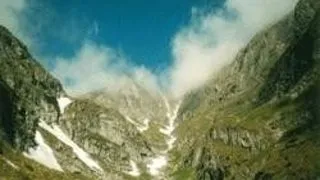 TRASEUL : BUCEGI - CANTONUL JEPI - CABANA PIARTA ARSA