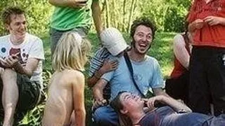 UN PICNIC FAR' DE RISCURI