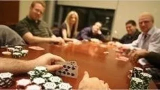 POKERUL BATE CRIZA IN CAMPUSUL REGIE