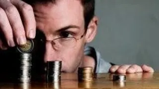 Studentii romani vor salarii de 1000 de euro de la primul job