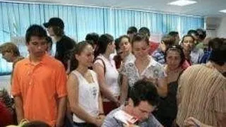Fara joburi pentru absolventi la bursa locurilor de munca