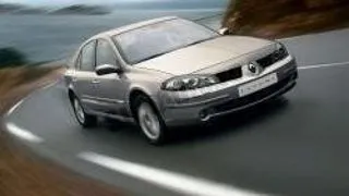LAGUNA "LUXURY" 2.0 DCI 150CP IMPUNE LUXUL CA STANDARD