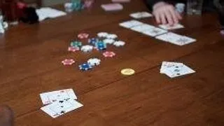Seri studentesti cu Texas Hold'em