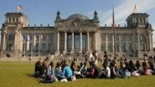 DESCHIDEREA SPIRU HARET LA BERLIN, SPRIJINITA  DE OFITERI STASI
