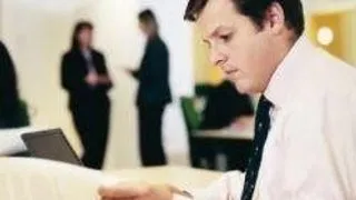 7 DIN 10 MANAGERI ROMANI SUNT DISPUSI SA DEA 3.000 DE EURO PENTRU A DEVENI MAI COMPETENTI