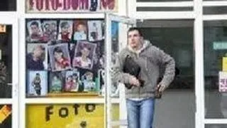 STUDENTII ISI AMANETEAZA LAPTOPURILE PENTRU A PLATI TAXELE DE STUDIU