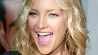 KATE HUDSON A DAT O PETRECERE DE CRACIUN PENTRU VEDETE