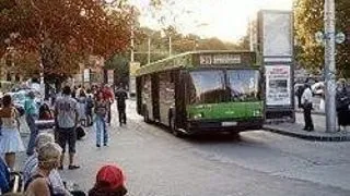 STUDENTII BRASOVENI RECLAMA CA PRIMARIA NU LE ACORDA REDUCERI PENTRU TRANSPORT