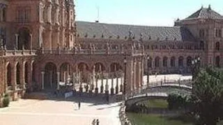 STUDENTII UNIVERSITATII SEVILLA POT COPIA IN MOD OFICIAL LA EXAMENE