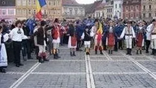STUDENTII DIN BRASOV VOR FACE O HORA A UNIRII