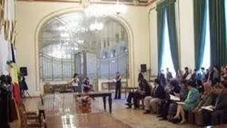 STUDENTII SE PREGATESC DE EXAMENE LA UMF