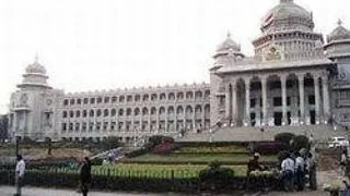 BURSE IN INDIA ? AGENTIA DE CREDITE SI BURSE DE STUDII