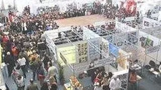 DOUA NOI TARGURI DE EDUCATIE PENTRU TINERII ROMANI