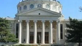 'In pasi de dans' cu un flaut si o chitara la Ateneul Roman