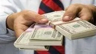 Bursa sau credit de la guvern? Tu ce alegi?