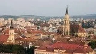Studentii basarabeni sunt ajutati de voluntari