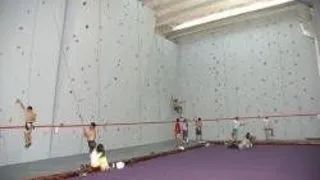 ESCALADE BOULDER MEETING IN GALACTIC INDOOR CLIMBING GYM BUCURESTI