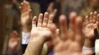 Senatorii alunga clanurile din universitati