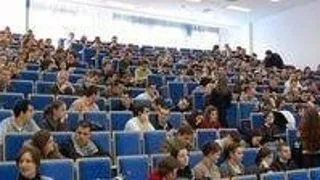 Rectorii nu vor mai putea fi si parlamentari