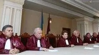 Curtea Constitutionala discuta astazi pe Legea Educatiei