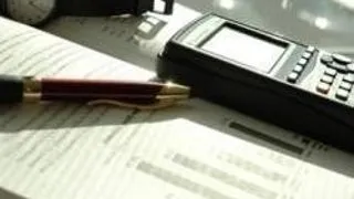 EUROPA CENTRALA MERGE LA SCOALA: UNIVERSITATEA DE VARA DANUBIA A ERSTE BANK