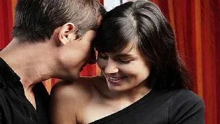 4 tipuri de flirt pe care barbatii le iubesc