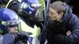 A inceput condamnarea studentilor britanici participanti la mitinguri