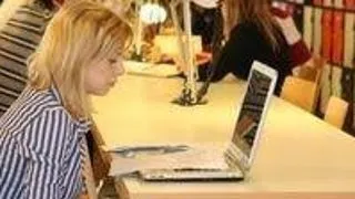 Burse oferite de CITY College ? Facultatea Internationala a Universitatii Sheffield