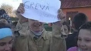 FSLI: Aproximativ 3.500 de profesori urmeaza sa fie dati afara