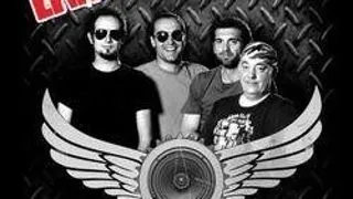 Sambata de live cu BENETONE la Watt