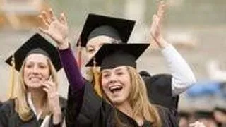 Absolventii romani atrag universitati de renume mondial