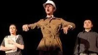 Spectacol de teatru "Romania - inchis pentru inventar"