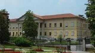 UNIVERSITA DELLA SVIZZERA ITALIANA