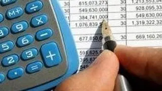 It's All About Money: Management Simulation Finance