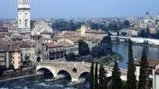 Prinde o bursa de studiu in Italia!