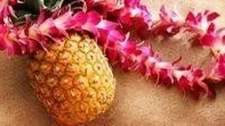 Vara 2011: Indrazneste sa porti tinute in stil hawaian!