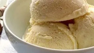 Inghetate delicioase pentru luna august