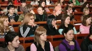 Hunedoara: locuri libere pentru admiterea din toamna