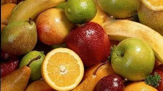 3 fructe care incetinesc procesul de slabire