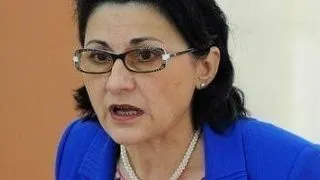 Ecaterina Andronescu il da in judecata pe Funeriu