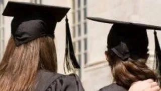 Visul de a face un master sau doctorat in strainatate spulberat de aspectul financiar?