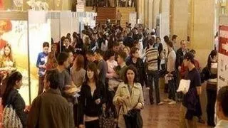Pregateste-ti CV-ul! Joburile disponibile vin la tine!