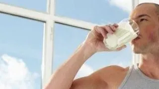 3 alimente care te ajuta sa adormi mai usor