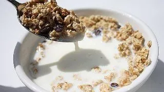 Cerealele cu lapte, bomba calorica!